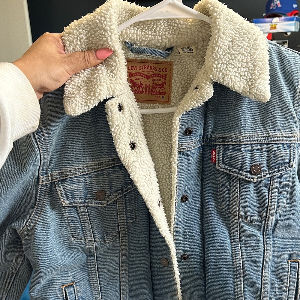 Levi's Light Blue Denim Jacket with Sherpa Collar